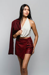 Falda Short Cuerina Burgundy