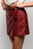 Falda Short Cuerina Burgundy