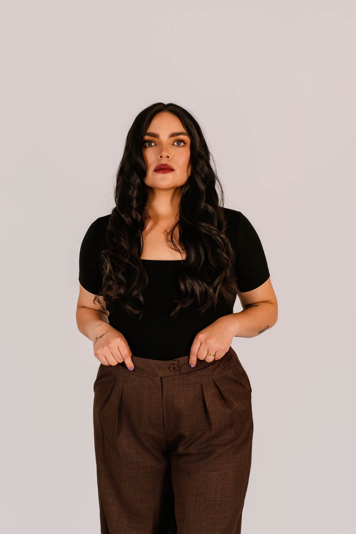 Top Viscosa Cuello Cuadrado Negro